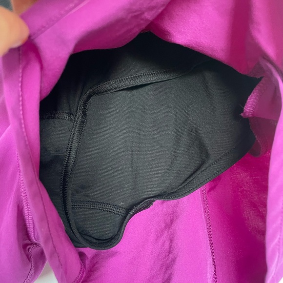 Lululemon Speed Up Low-Rise Lined Short - Picture 2 of 5